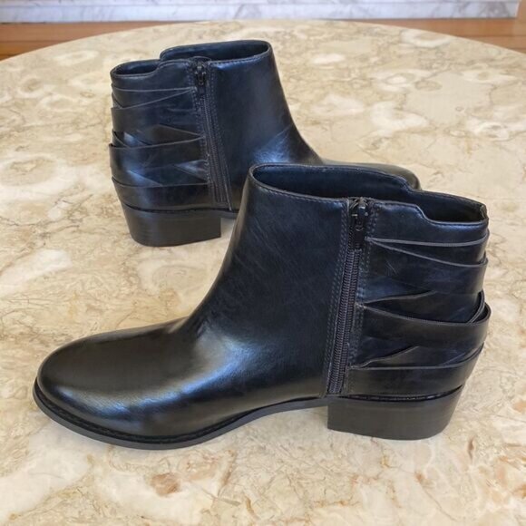 Carlos by Carlos Santana “Mona” Harness Faux Leather Booties - Picture 4 of 13